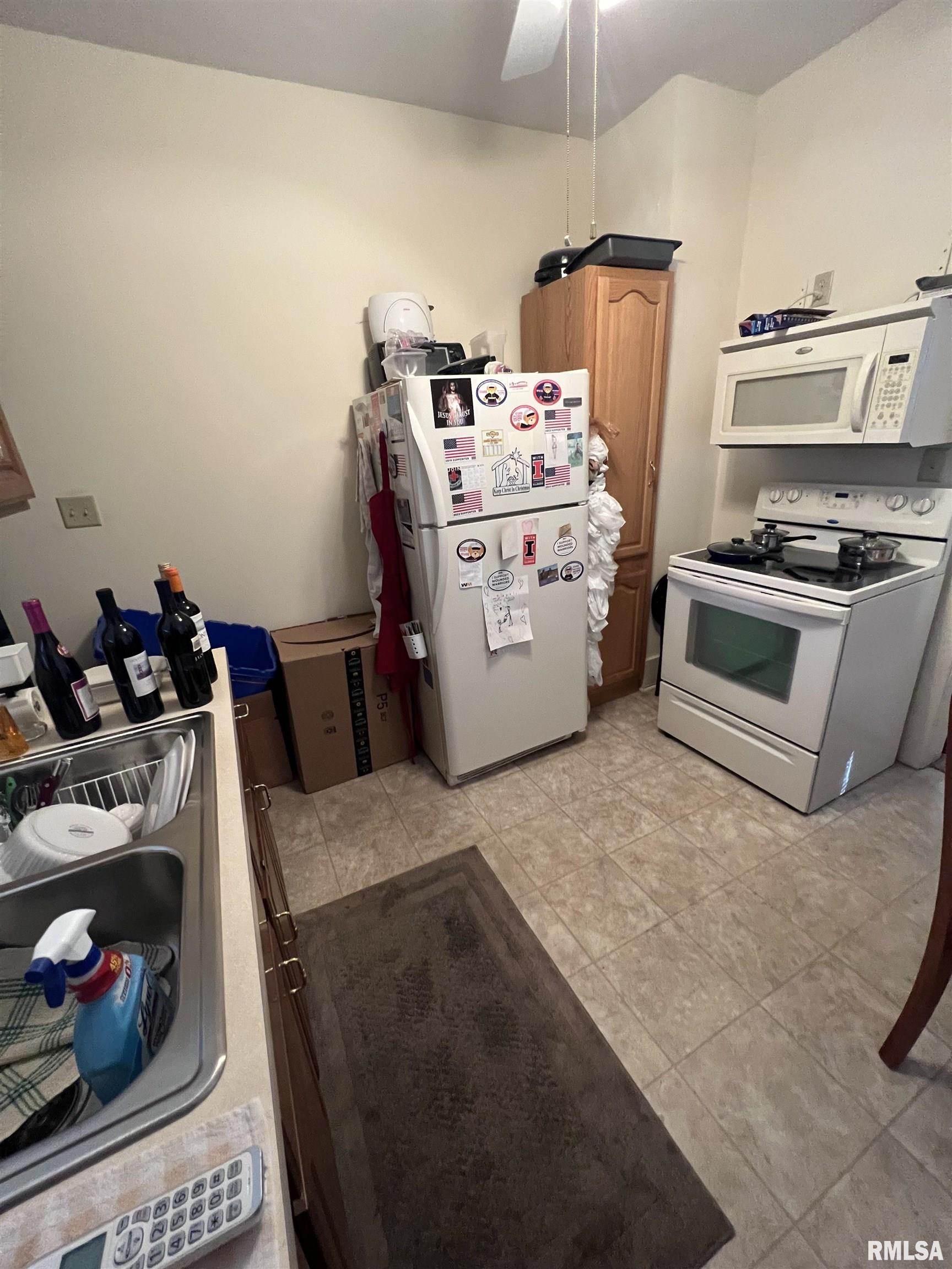 1729 Dial Court Springfield, IL 62704 - Photo 2 of 8 Gallery Image 2