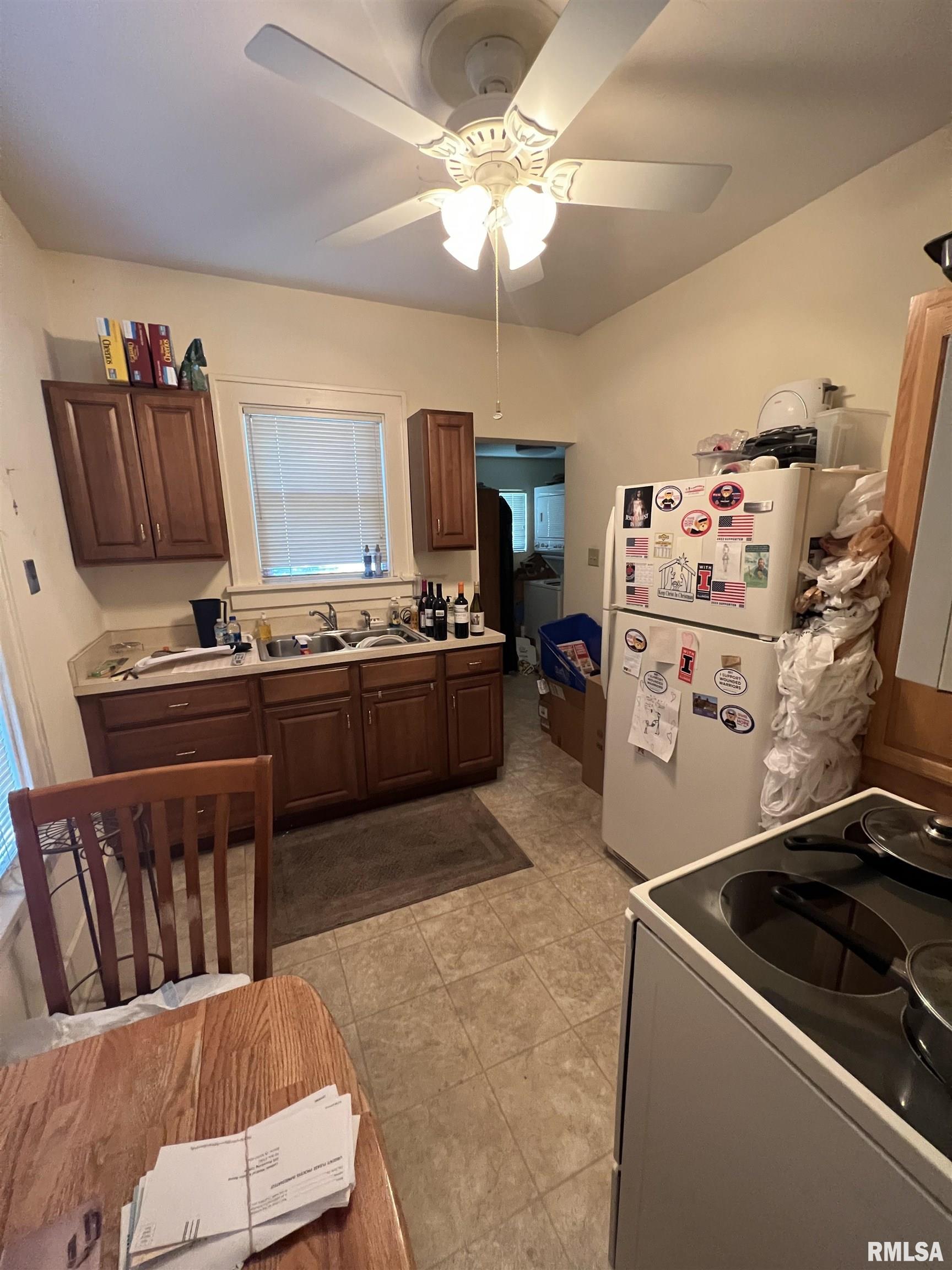 1729 Dial Court Springfield, IL 62704 - Photo 3 of 8 Gallery Image 3