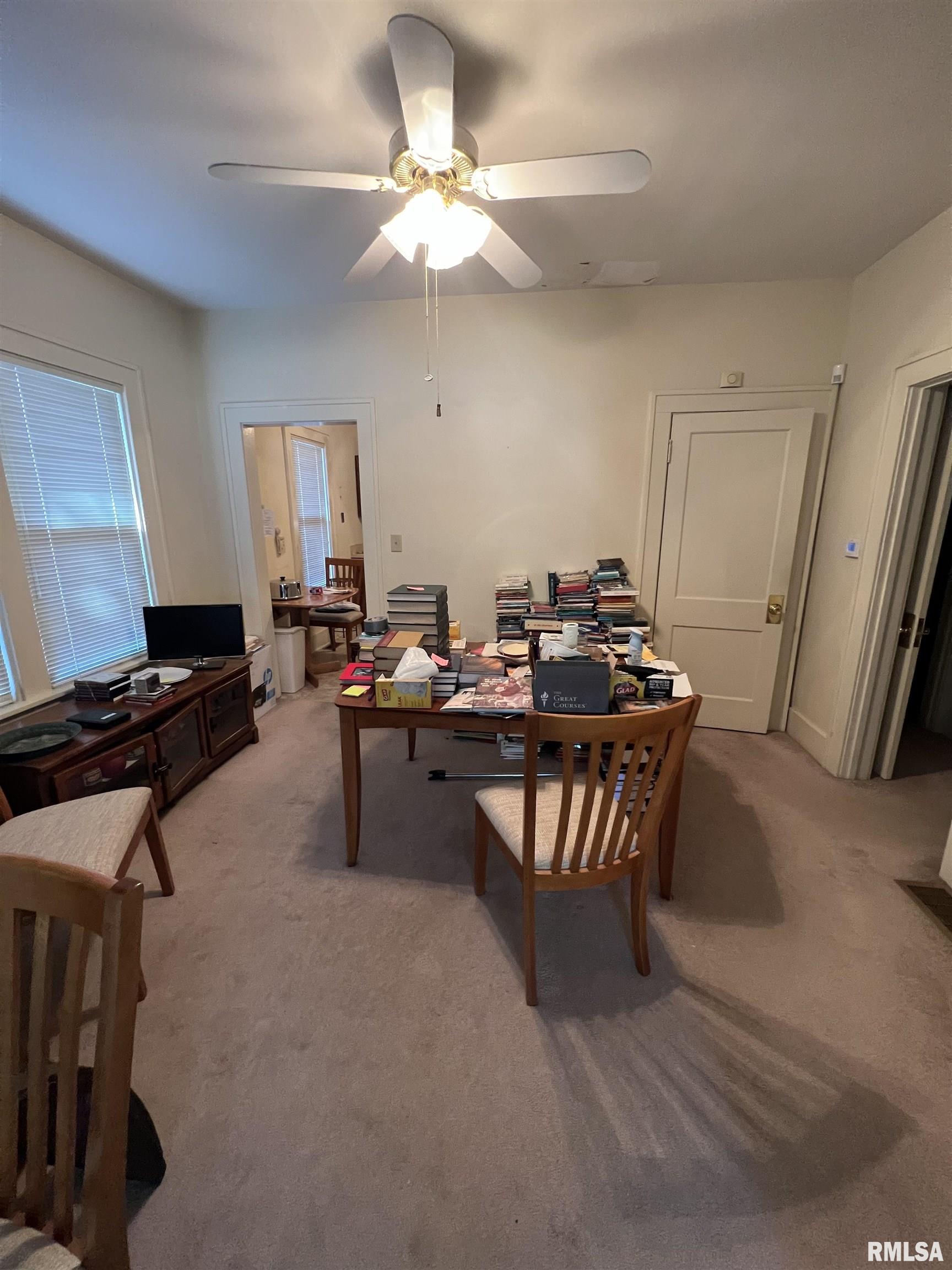 1729 Dial Court Springfield, IL 62704 - Photo 5 of 8 Gallery Image 5