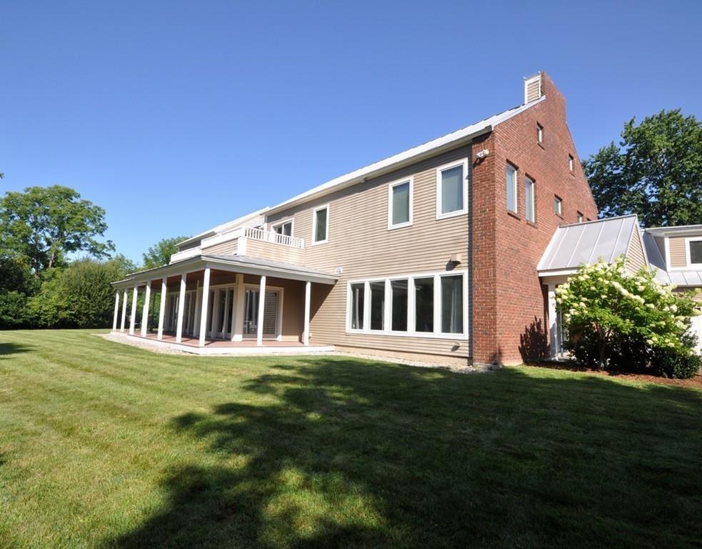 383 Old Bedford Road Concord, MA 01742 - Photo 2 of 29