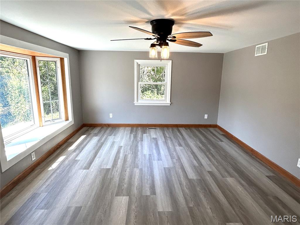 1411 Frontage Road Columbia, IL 62236 - Photo 5 of 33 Gallery Image 5