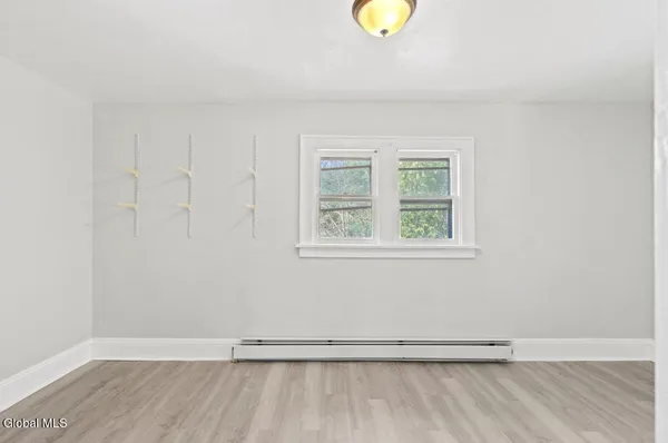 $295,000 | 93 Hollywood Avenue, Albany, NY 12208