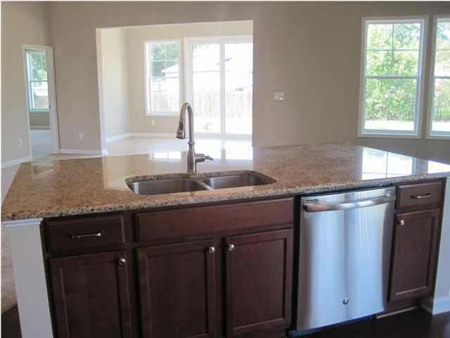 1213 Raven Road Hanahan, SC 29410 - Photo 4 of 25 Additional Photo