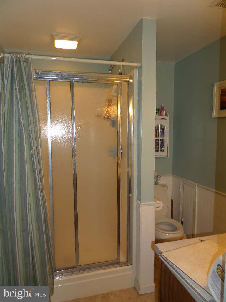 24 Ripple Way Falling Waters, WV 25419 - Photo 13 of 30 Bath