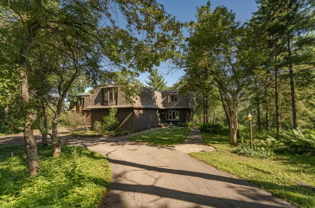 $560,000 | 2717 Oslo Court Northeast, Rochester, MN 55906