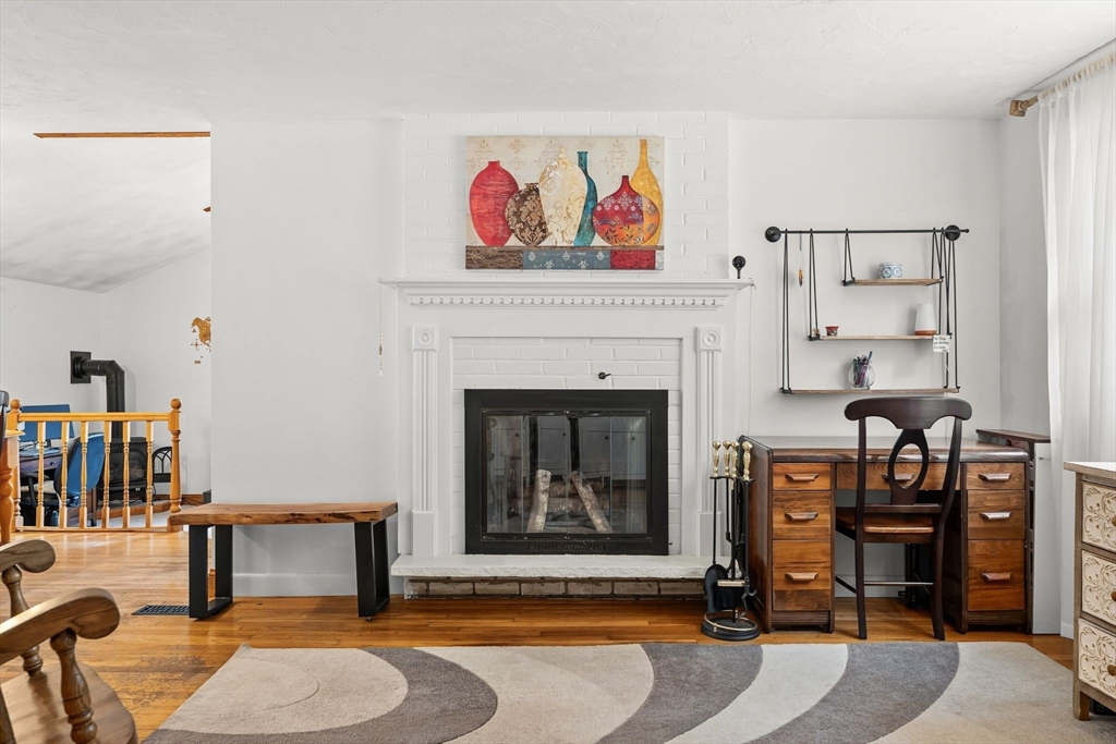 338 Levin Road Rockland, MA 02370 - Photo 5 of 42
