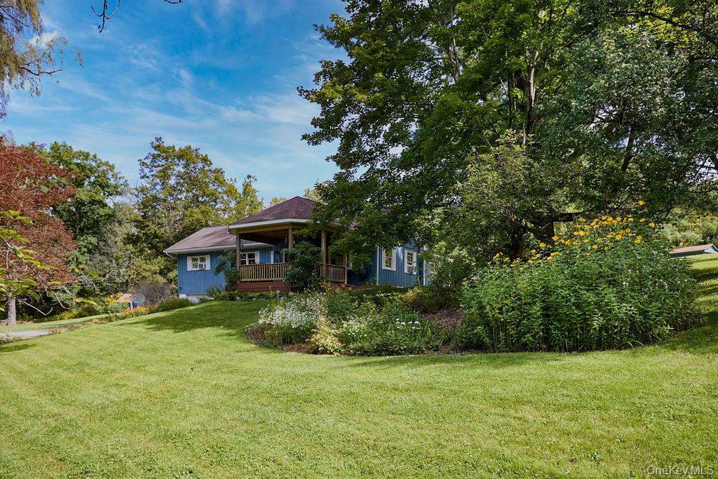 10 Burger Road Rhinebeck, NY 12572 - Photo 1 of 24 Gallery Image 1
