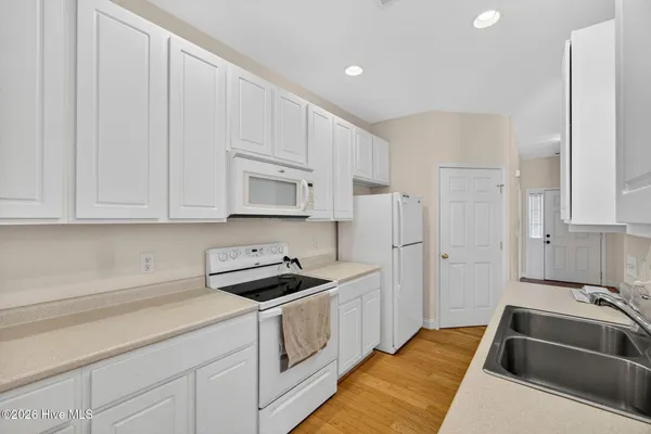 $240,000 | 1655 Honeybee Lane, Wilmington, NC 28412