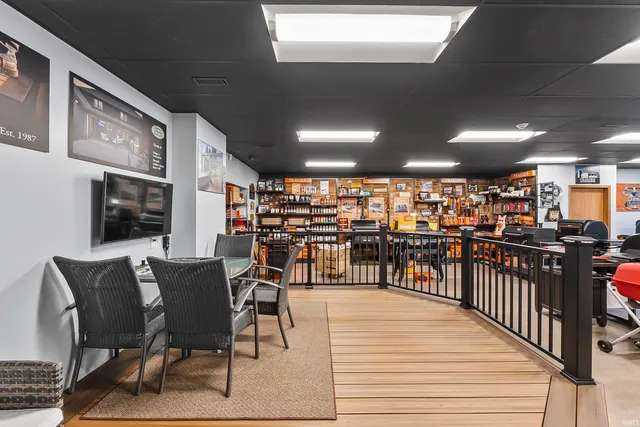 $625,000 | 2332 North Clinton Street, Fort Wayne, IN 46805