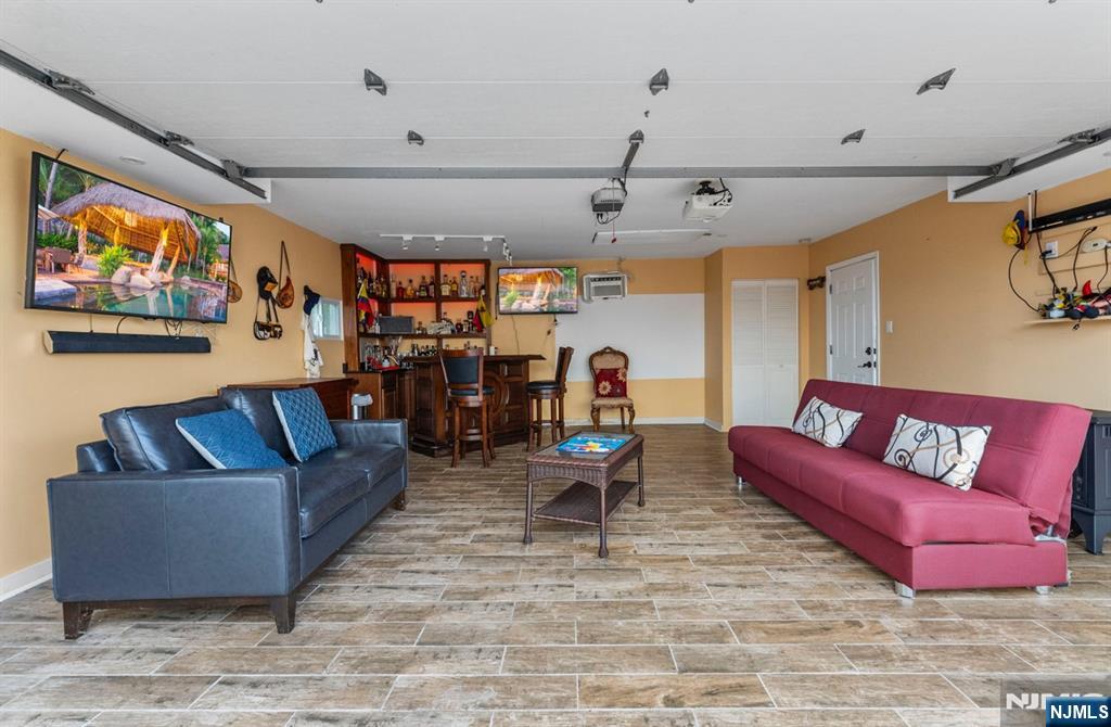 288 Sussex Road Wood-Ridge, NJ 07075 - Photo 26 of 30