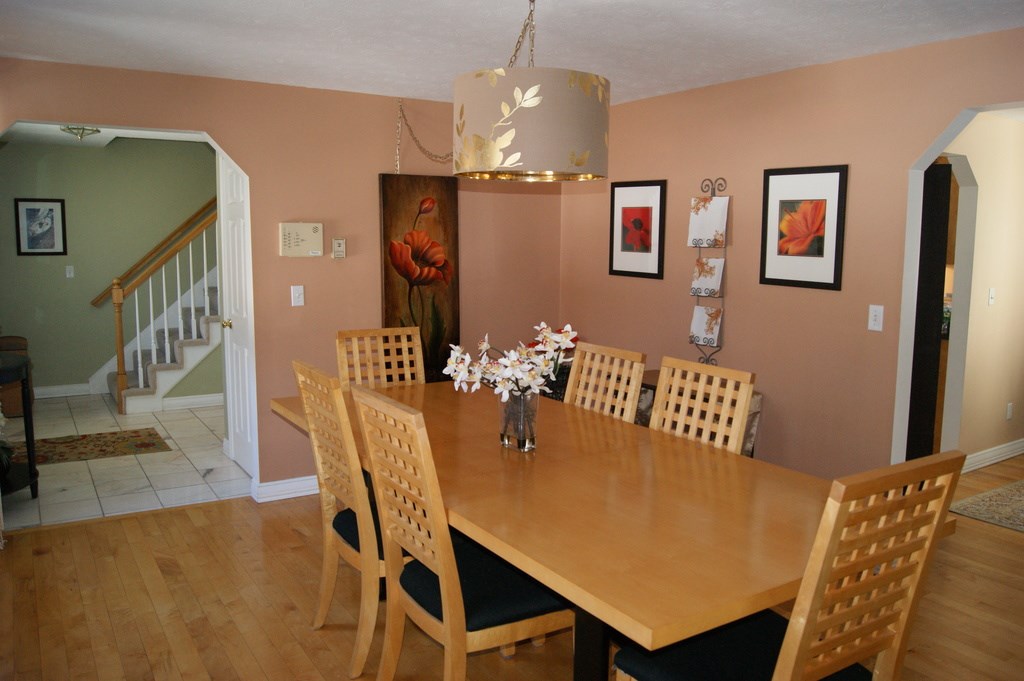106 Olesen Road Derry, NH 03038 - Photo 10 of 24