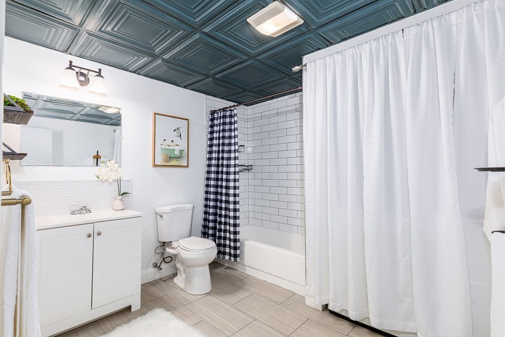111 Foster Street, Unit 416 Peabody, MA 01960 - Photo 21 of 26