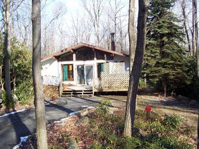 Chalet on Wooded Lot