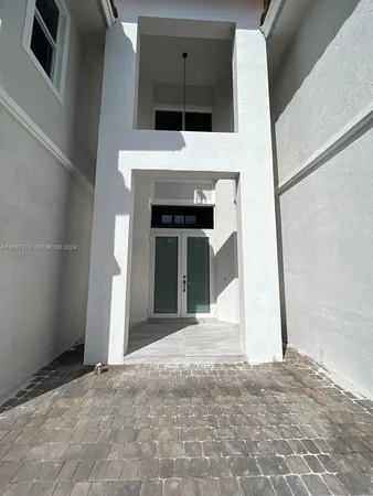 $2,050,000 | Lake Eden, Fort Lauderdale, FL 33312