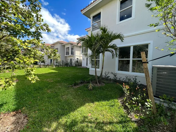 $2,050,000 | Lake Eden, Fort Lauderdale, FL 33312