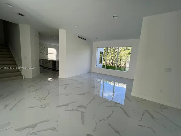 $2,050,000 | Lake Eden, Fort Lauderdale, FL 33312