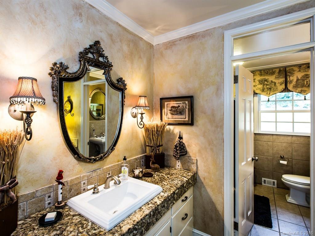 3818 Fellsway Road Charlotte, NC 28209 - Photo 16 of 23 Gallery Image 16