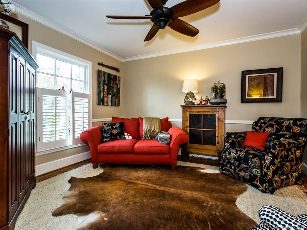 3818 Fellsway Road Charlotte, NC 28209 - Photo 4 of 23 Gallery Image 4