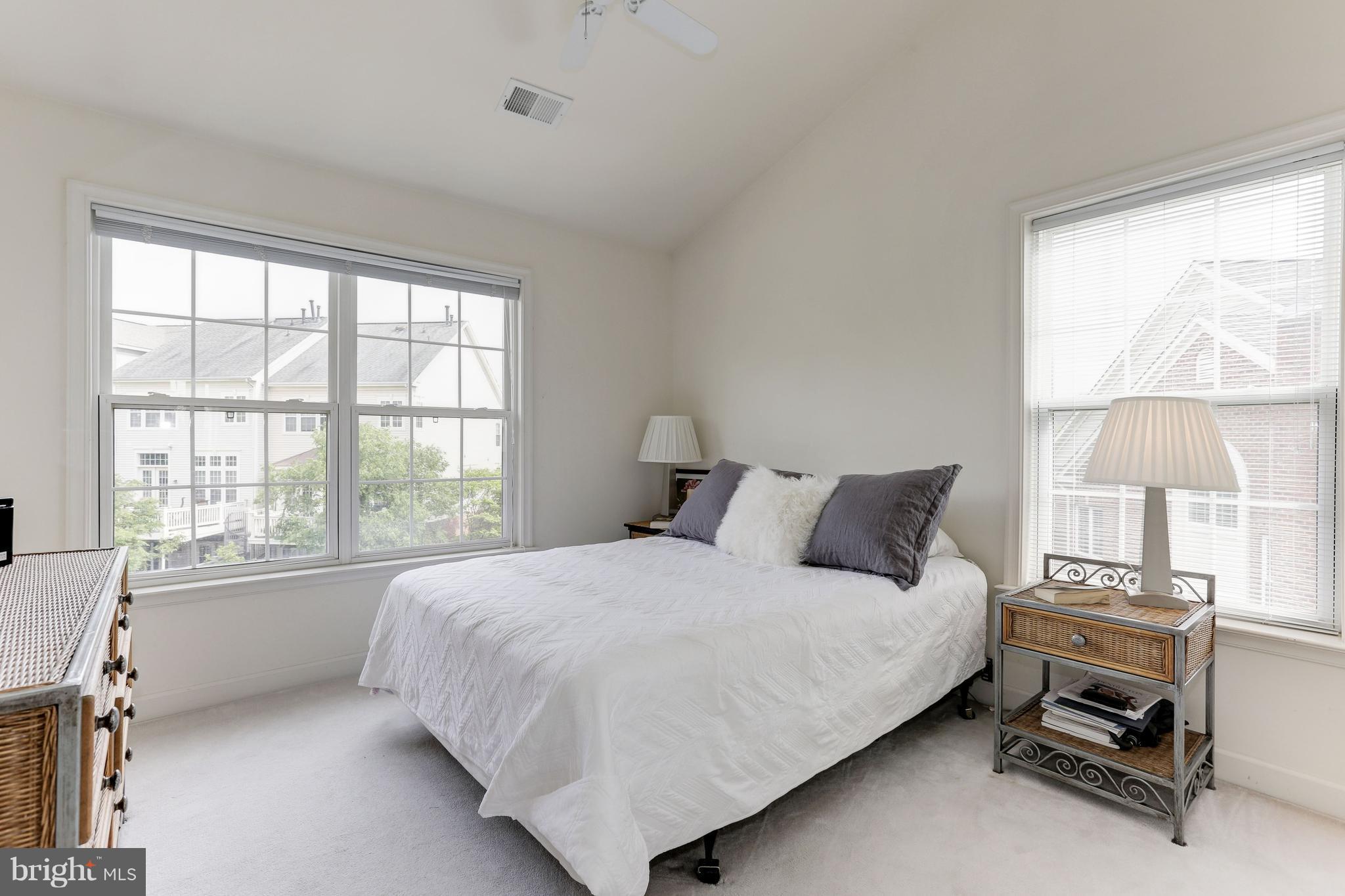 1939 Logan Manor Drive Reston, VA 20190 - Photo 17 of 30 Bedroom