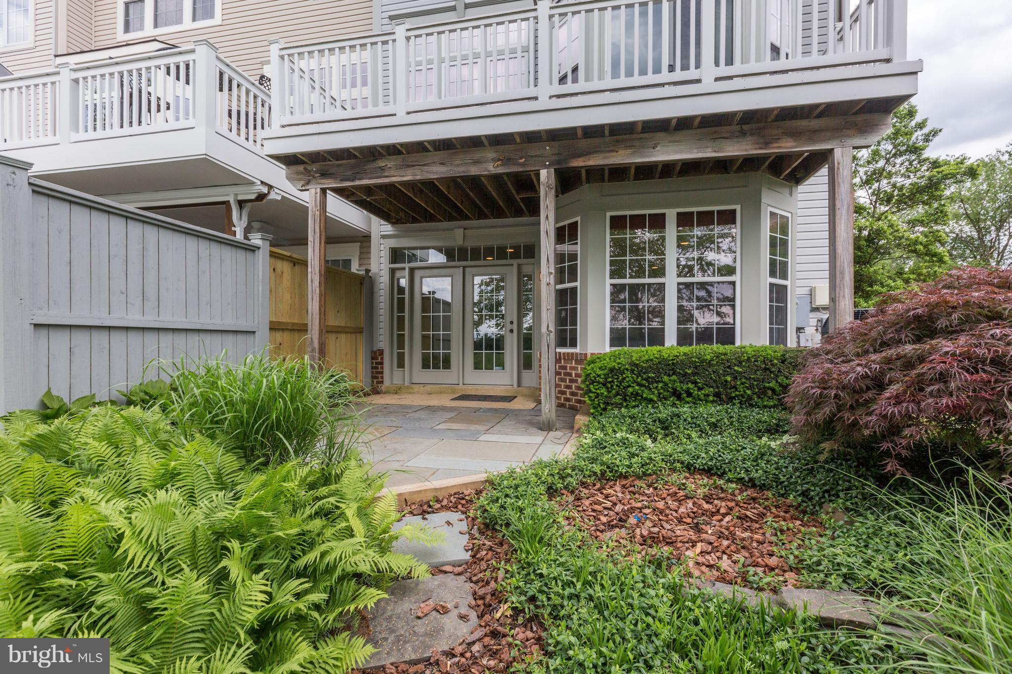 1939 Logan Manor Drive Reston, VA 20190 - Photo 25 of 30 Exterior (Rear)