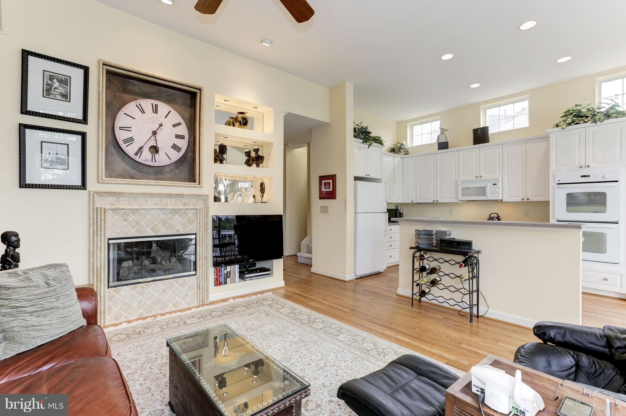 1939 Logan Manor Drive Reston, VA 20190 - Photo 10 of 30 Family Room
