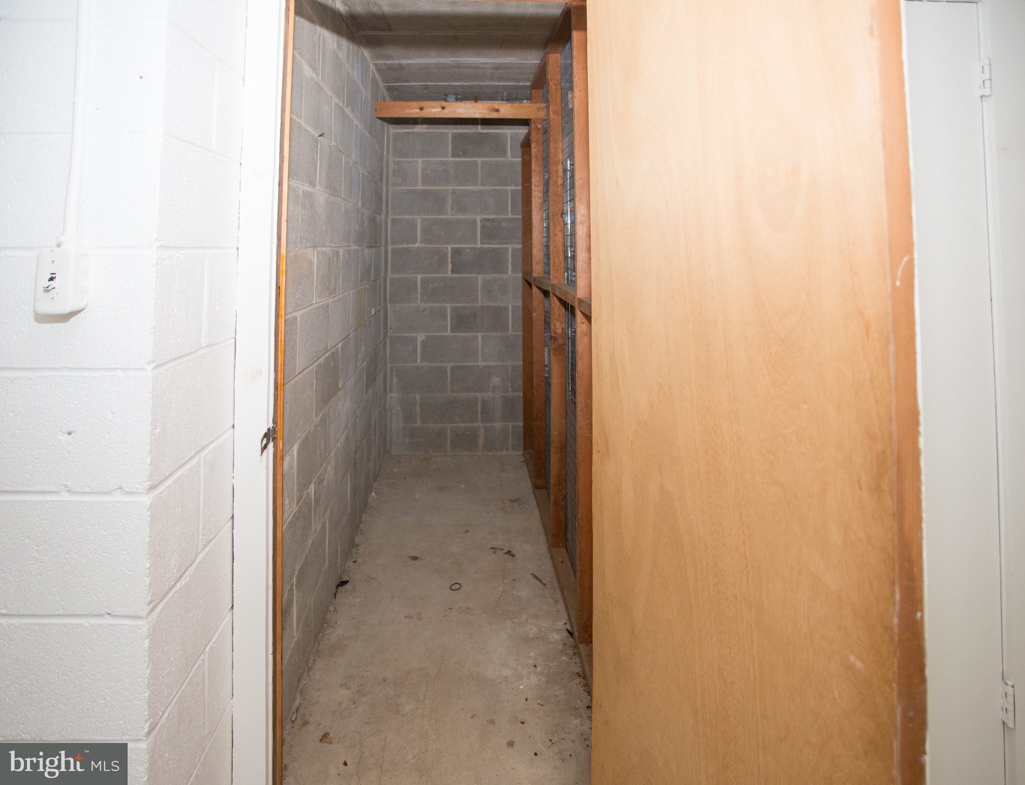 2304 Riddle Avenue, Unit 307 Wilmington, DE 19806 - Photo 23 of 23 a view of a bathroom