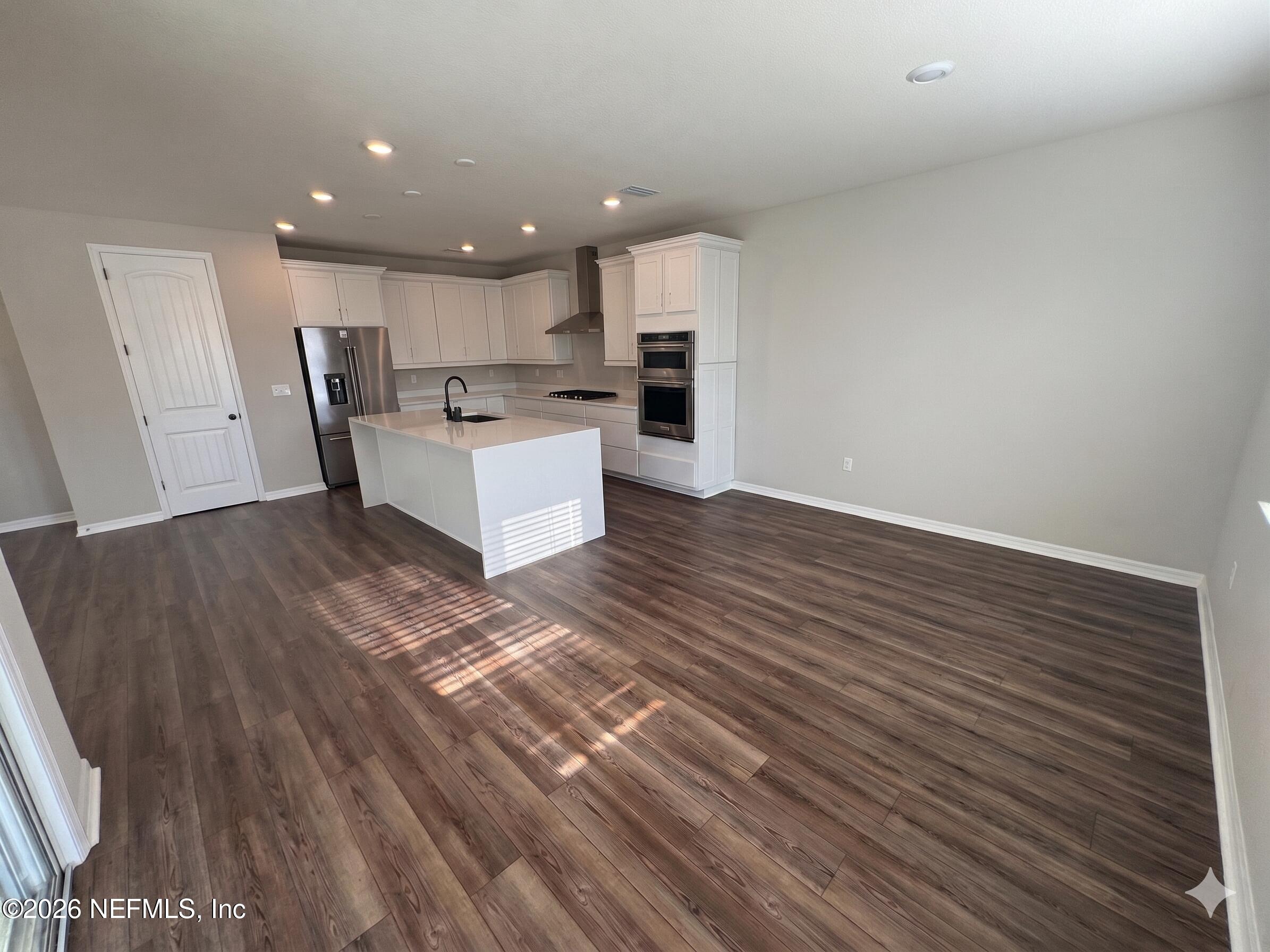 217 Red Barn Road St. Augustine, FL 32092 - Photo 7 of 41 217 Kitchen