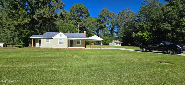 $1,400 | 3825 Highway 102, Ayden, NC 28513