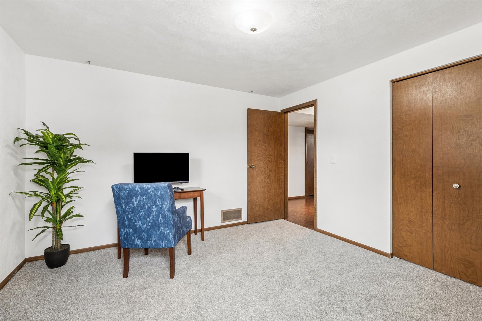 2501 2nd Street Moline, IL 61265 - Photo 27 of 45