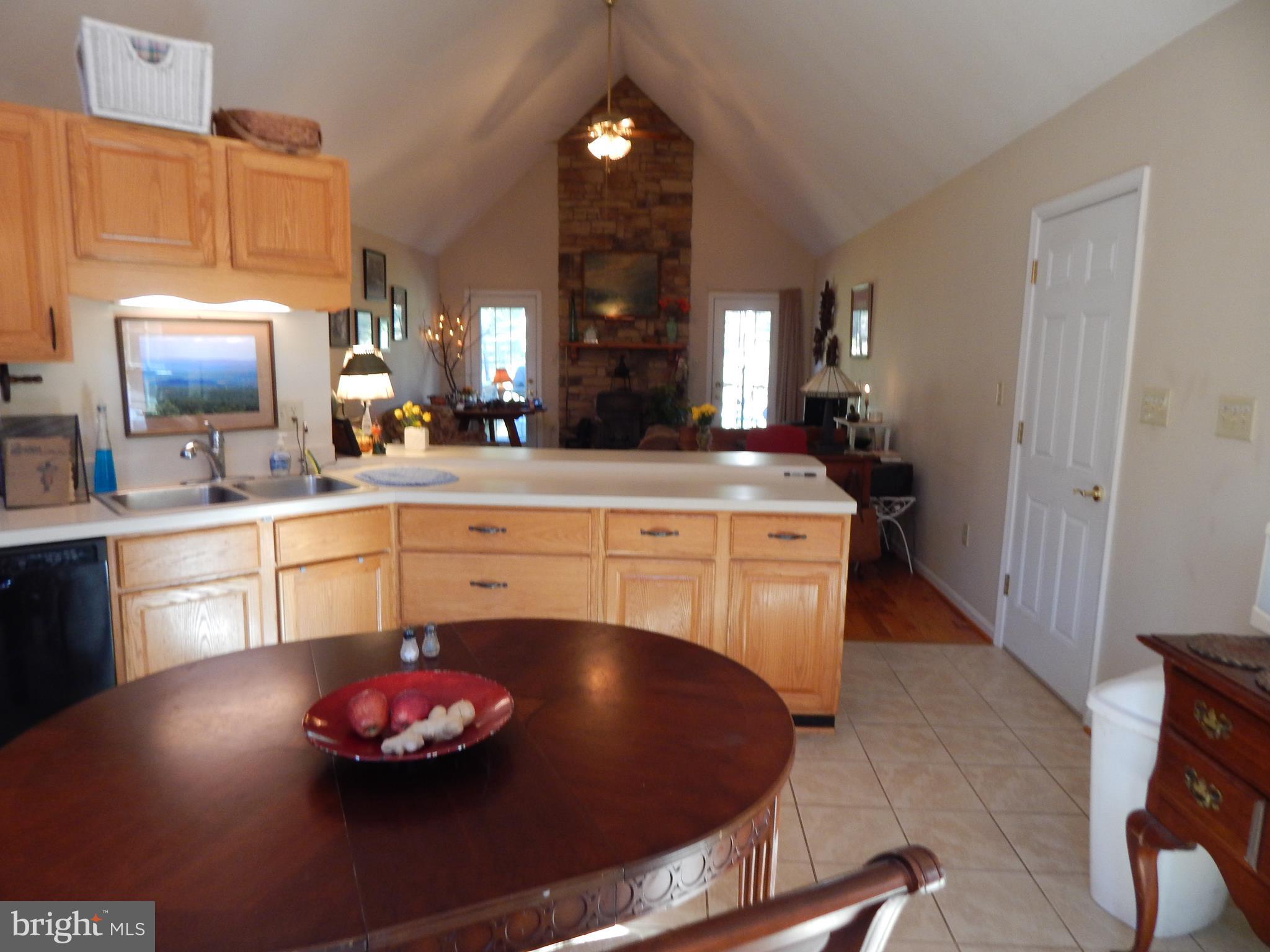 2607 Fulton Road Hedgesville, WV 25427 - Photo 14 of 29 Kitchen