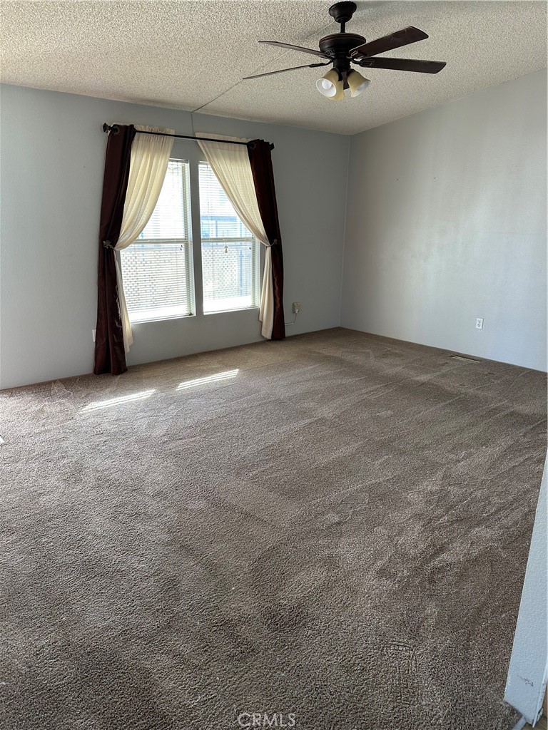 20843 Waalew Road, Unit C83 Apple Valley, CA 92307 - Photo 13 of 24