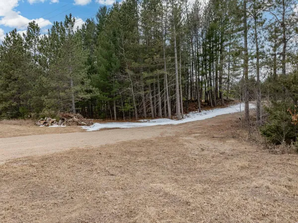 $49,900 | 2976 River Road, Grand Rapids, MN 55744