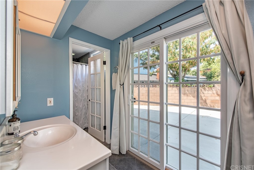 2297 Copley Street Simi Valley, CA 93063 - Photo 21 of 37