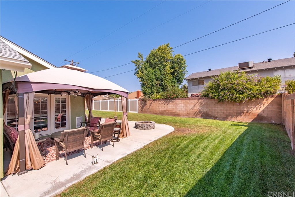 2297 Copley Street Simi Valley, CA 93063 - Photo 25 of 37