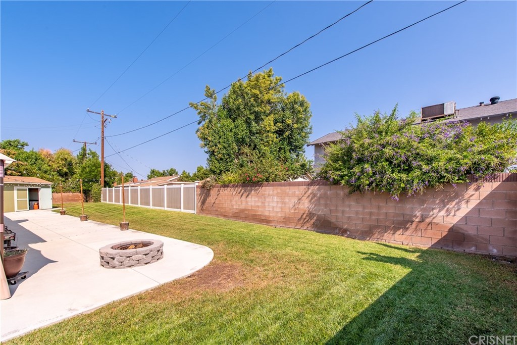 2297 Copley Street Simi Valley, CA 93063 - Photo 26 of 37