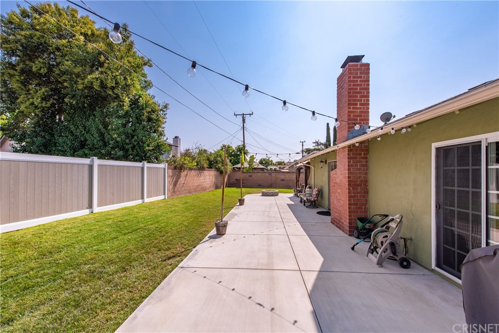 2297 Copley Street Simi Valley, CA 93063 - Photo 29 of 37