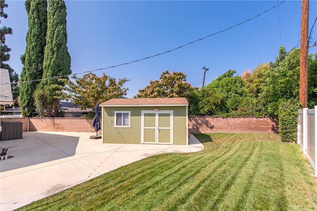 2297 Copley Street Simi Valley, CA 93063 - Photo 30 of 37