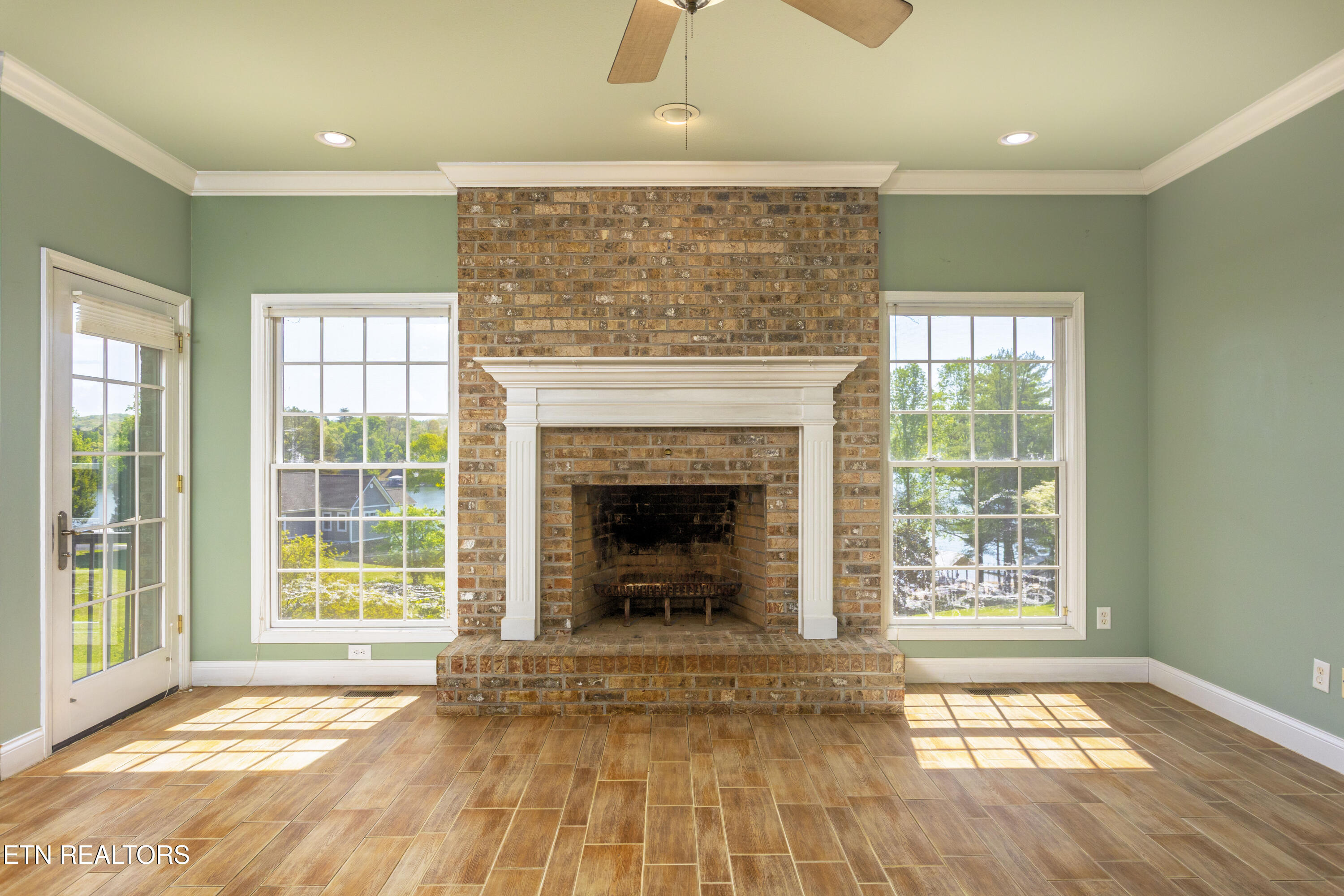 205 June Lane Spring City, TN 37381 - Photo 13 of 59 34