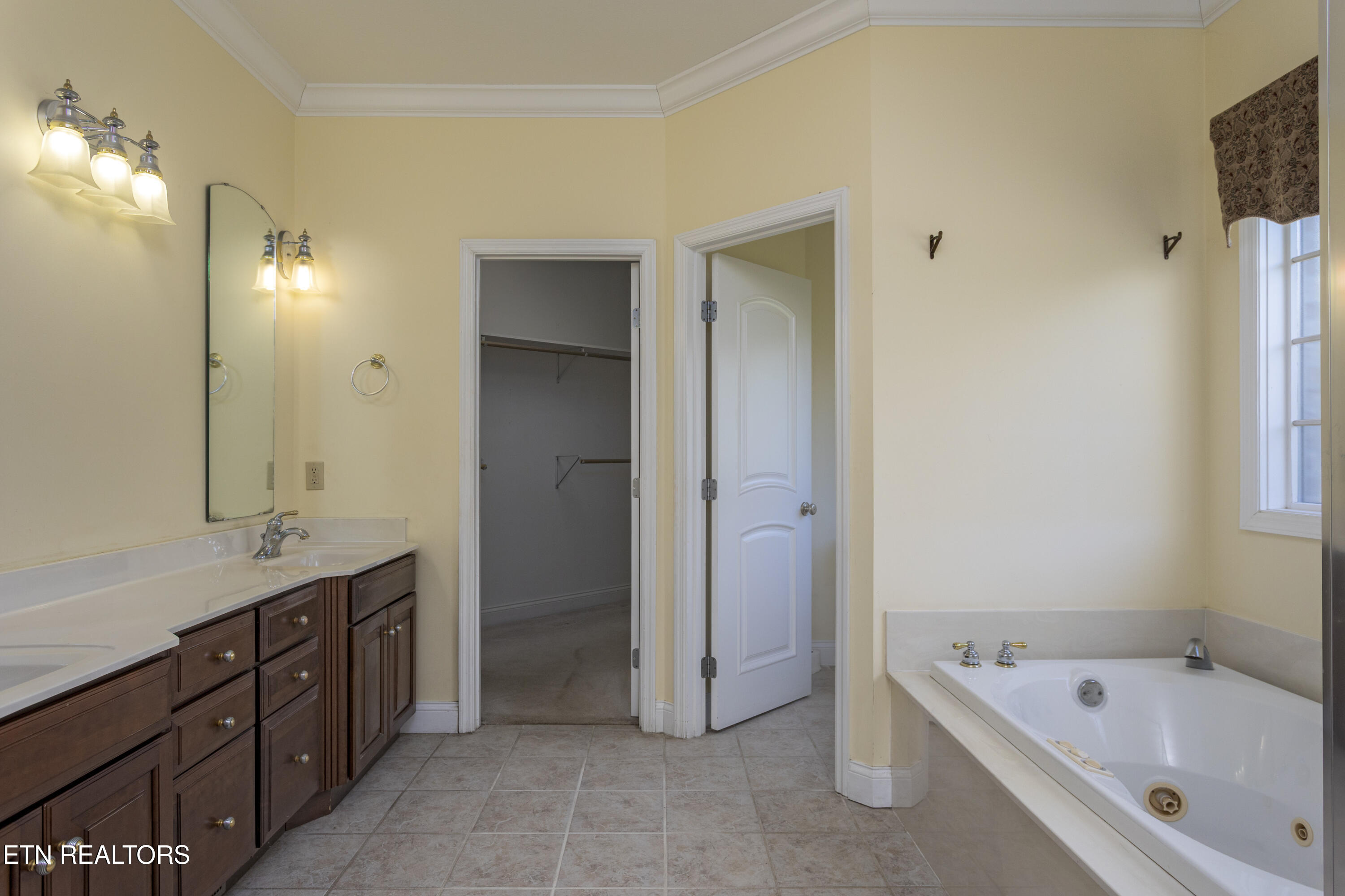 205 June Lane Spring City, TN 37381 - Photo 21 of 59 23