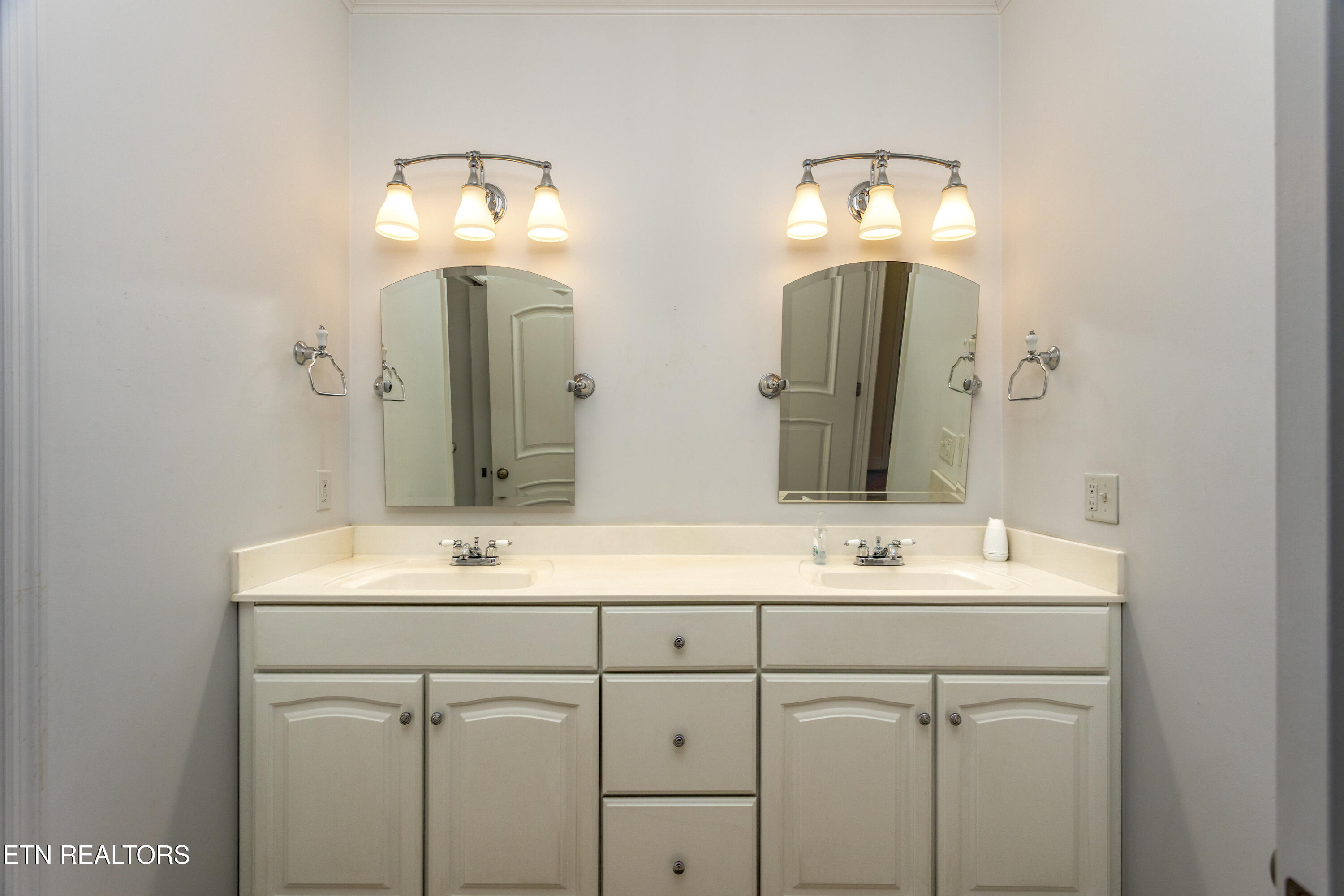205 June Lane Spring City, TN 37381 - Photo 30 of 59 40