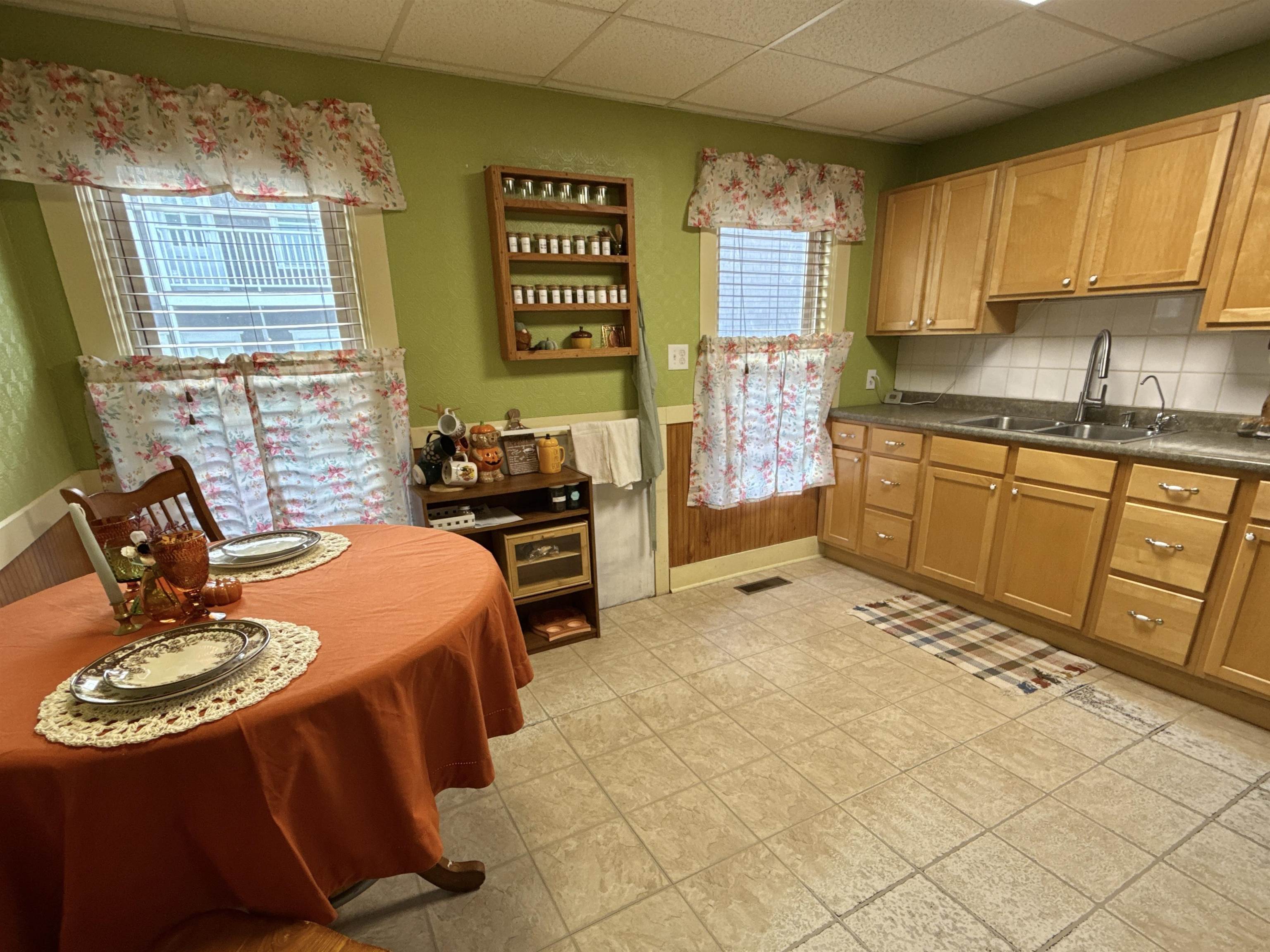 11 Green Street Rockingham, VT 05101 - Photo 7 of 60