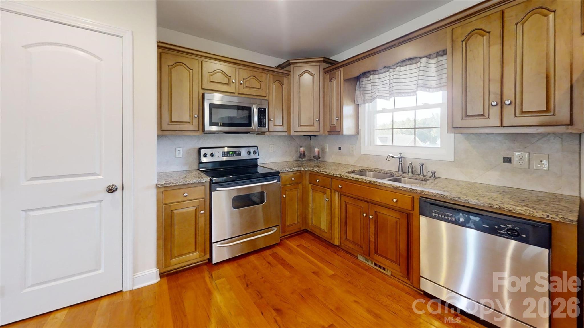 4240 Hunter Rhyne Road Lincolnton, NC 28092 - Photo 10 of 32
