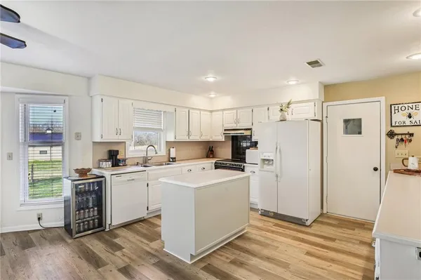 $749,000 | 26112 State Rte D, Cleveland, MO 64734