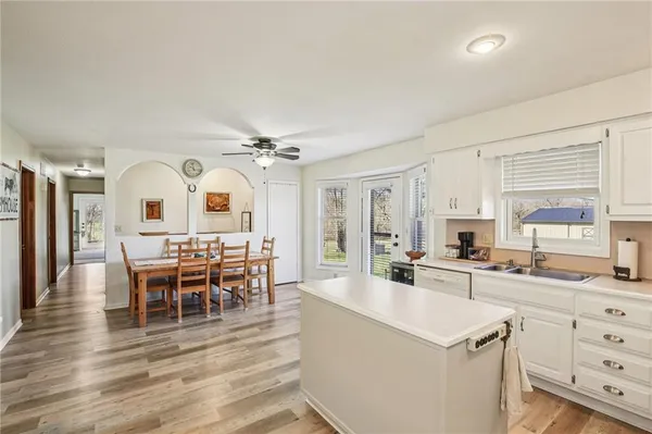 $749,000 | 26112 State Rte D, Cleveland, MO 64734