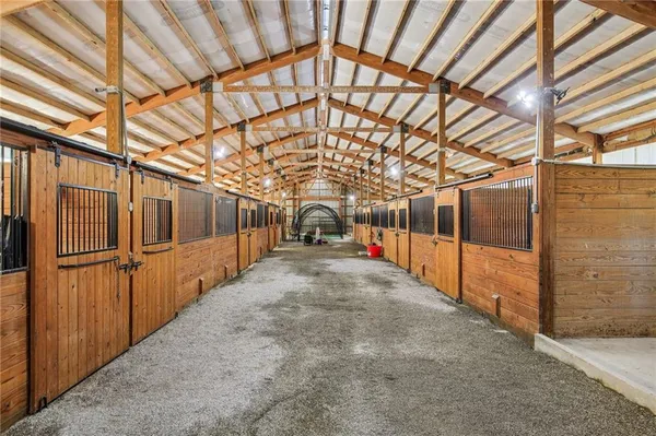 $749,000 | 26112 State Rte D, Cleveland, MO 64734
