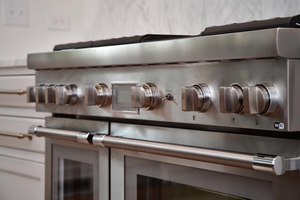 258 Pineland Road Northwest Atlanta, GA 30342 - Photo 19 of 87