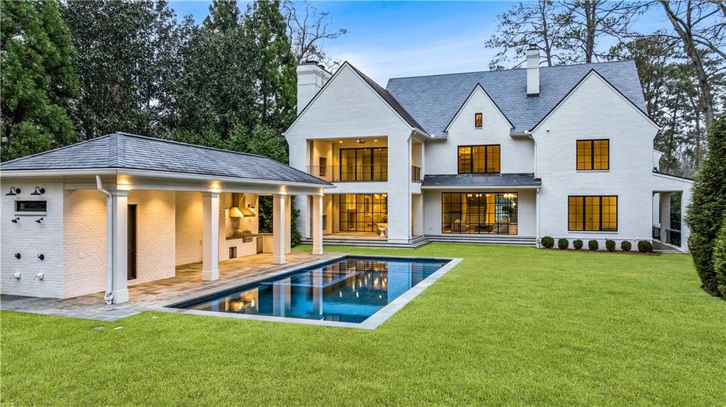 258 Pineland Road Northwest Atlanta, GA 30342 - Photo 35 of 87