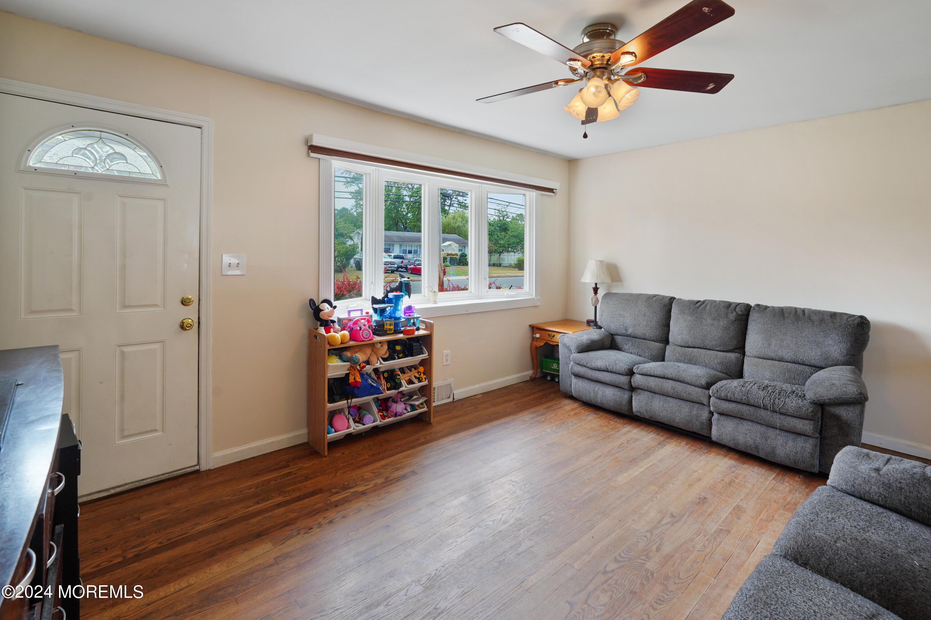 28 Georgian Boulevard Jackson, NJ 08527 - Photo 32 of 44 DSC05556