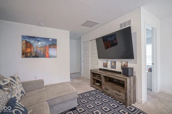 $370,000 | 8545 Strabet Drive, Pendleton, IN 46064