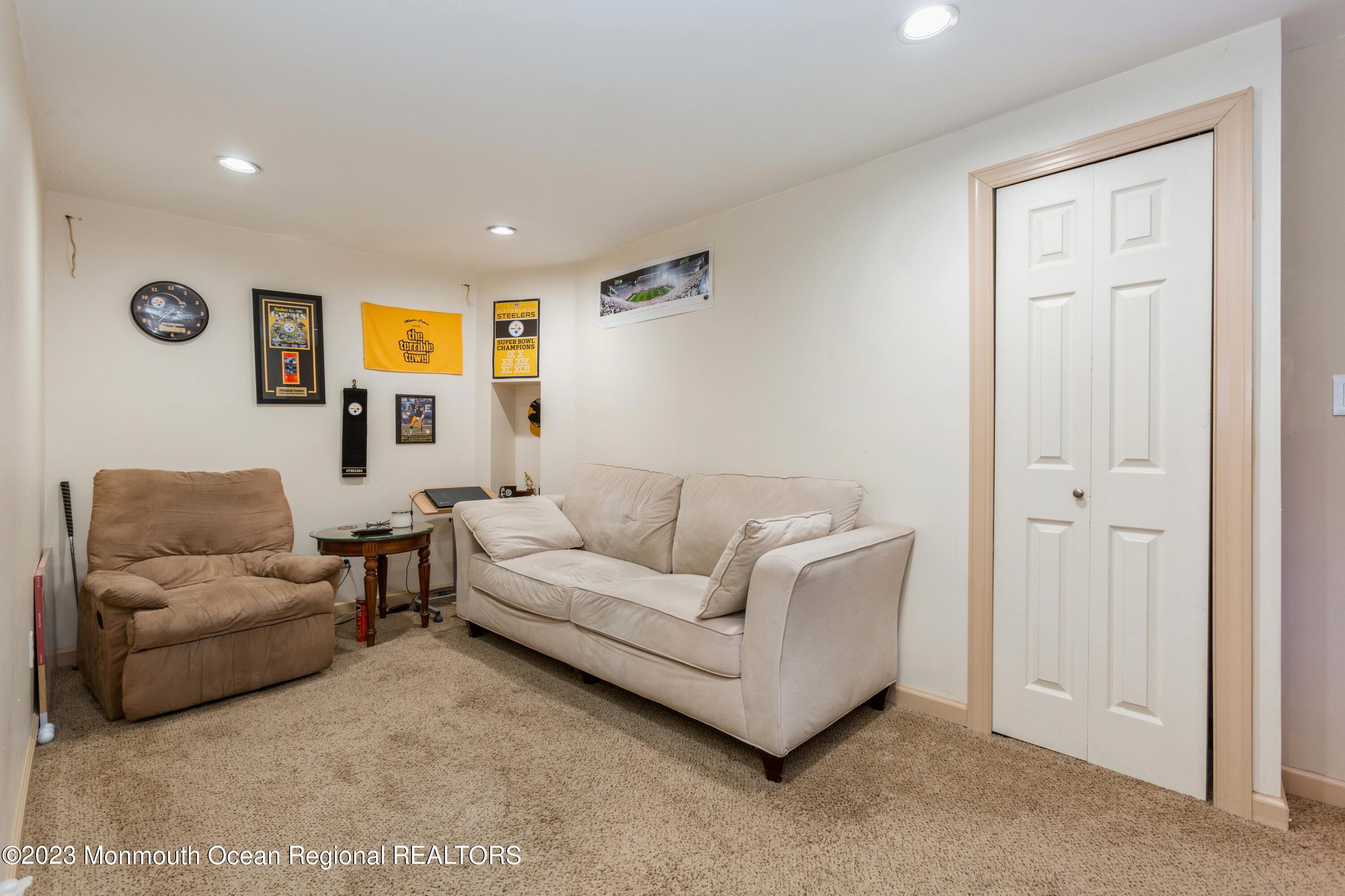 60 County Road, Unit G035 Cliffwood, NJ 07721 - Photo 13 of 25 13_60CountyRoadUnitG035_2021_HiRes